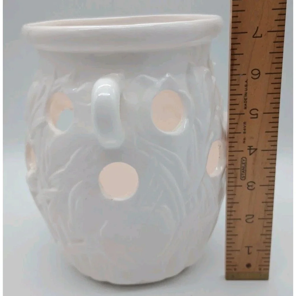Vtg Spring Bulb Planter Crocus Handled Porcelain White